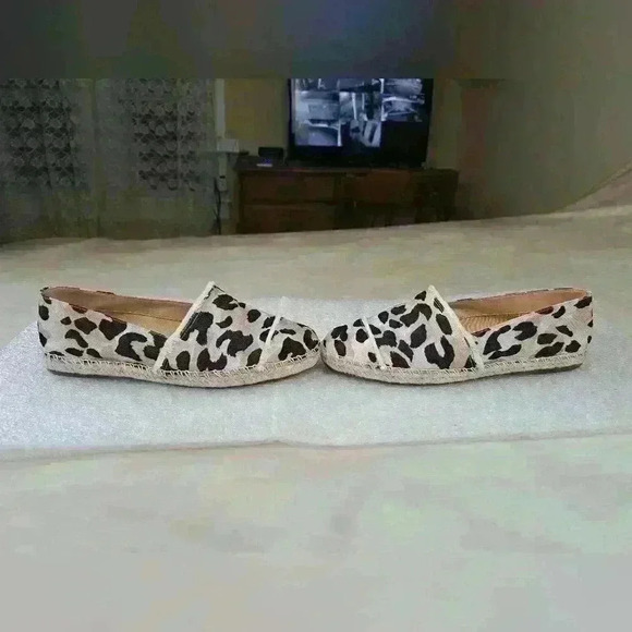 Schutz Shoes Women’s Espadrilles Size 8B Beige Leopard Prints Canvas - Picture 10 of 11